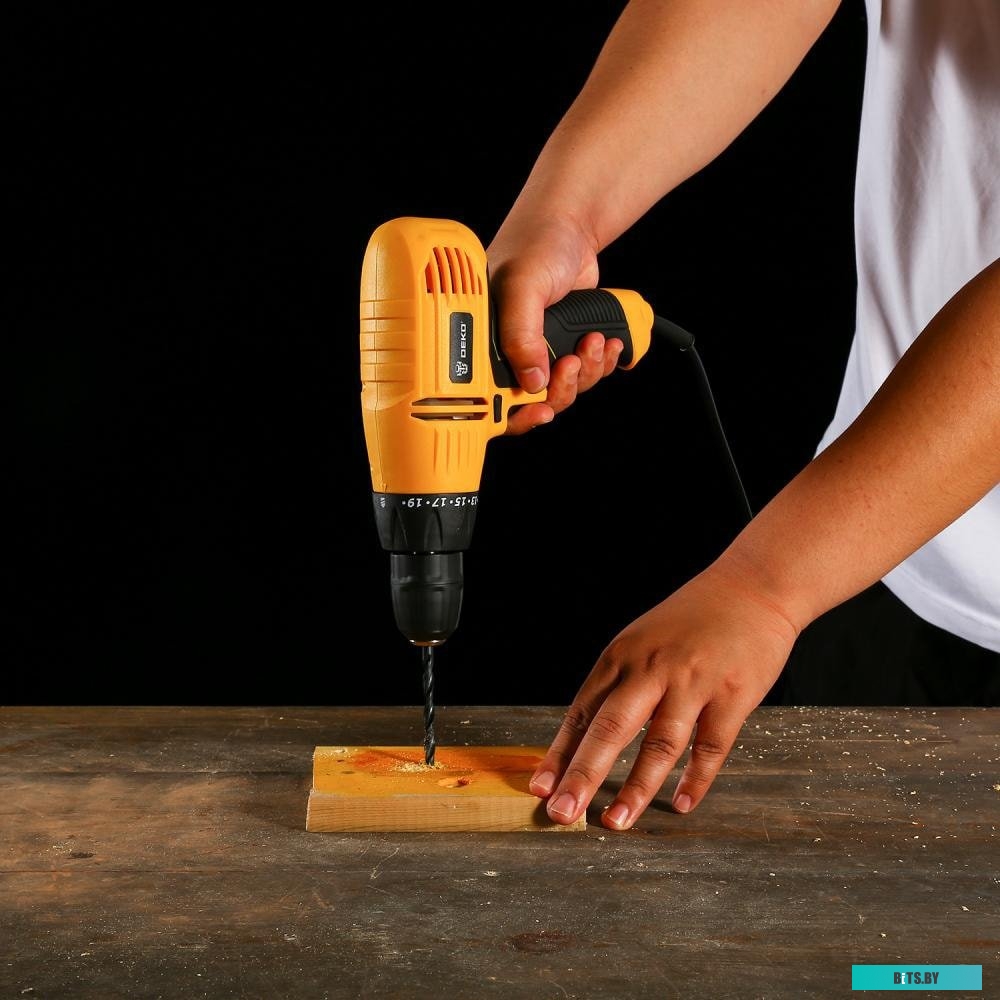 Дрель-шуруповерт Deko DKSD500W <063-4053>