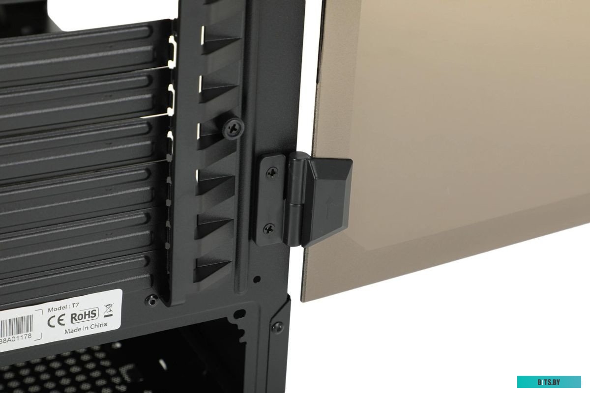 Компьютерный корпус Zalman T7 ZM-T7
