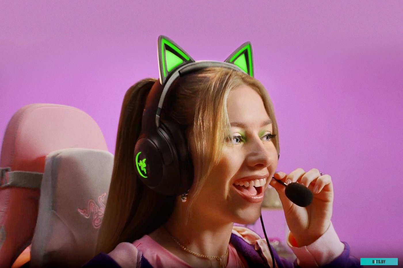 Геймерская гарнитура Razer Kraken Kitty V2 RZ04-04730100-R3M1