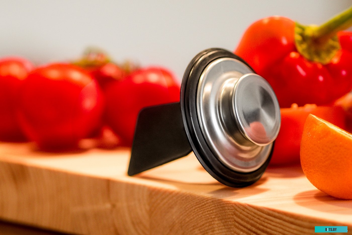 93410778 Измельчитель пищевых отходов Bort Alligator Max 560Вт черный [93410778]