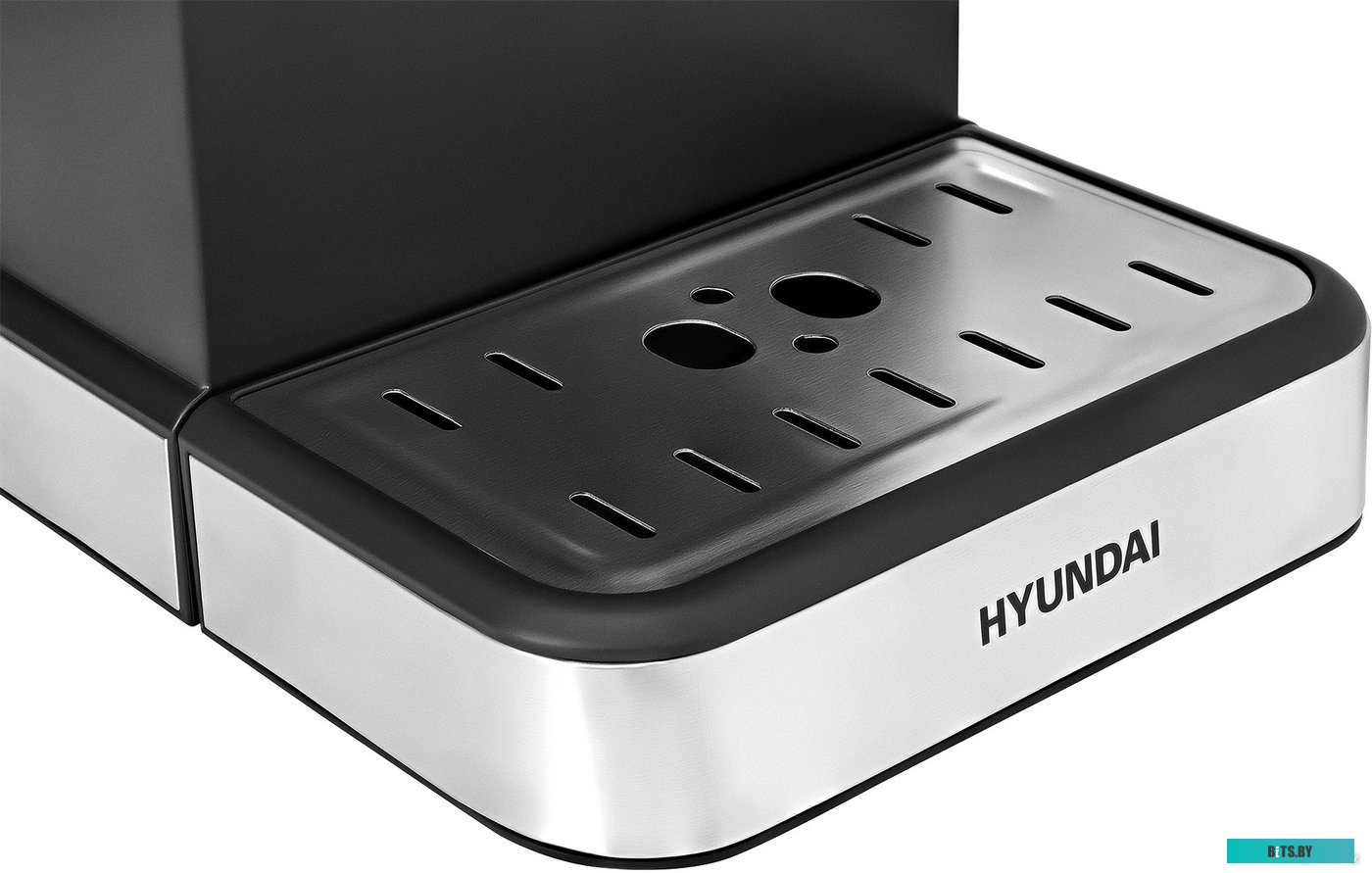 HEM-4204 Кофеварка рожковая Hyundai HEM-4204 1000Вт черный