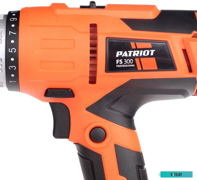 Дрель-шуруповерт Patriot FS 300 (120301400)