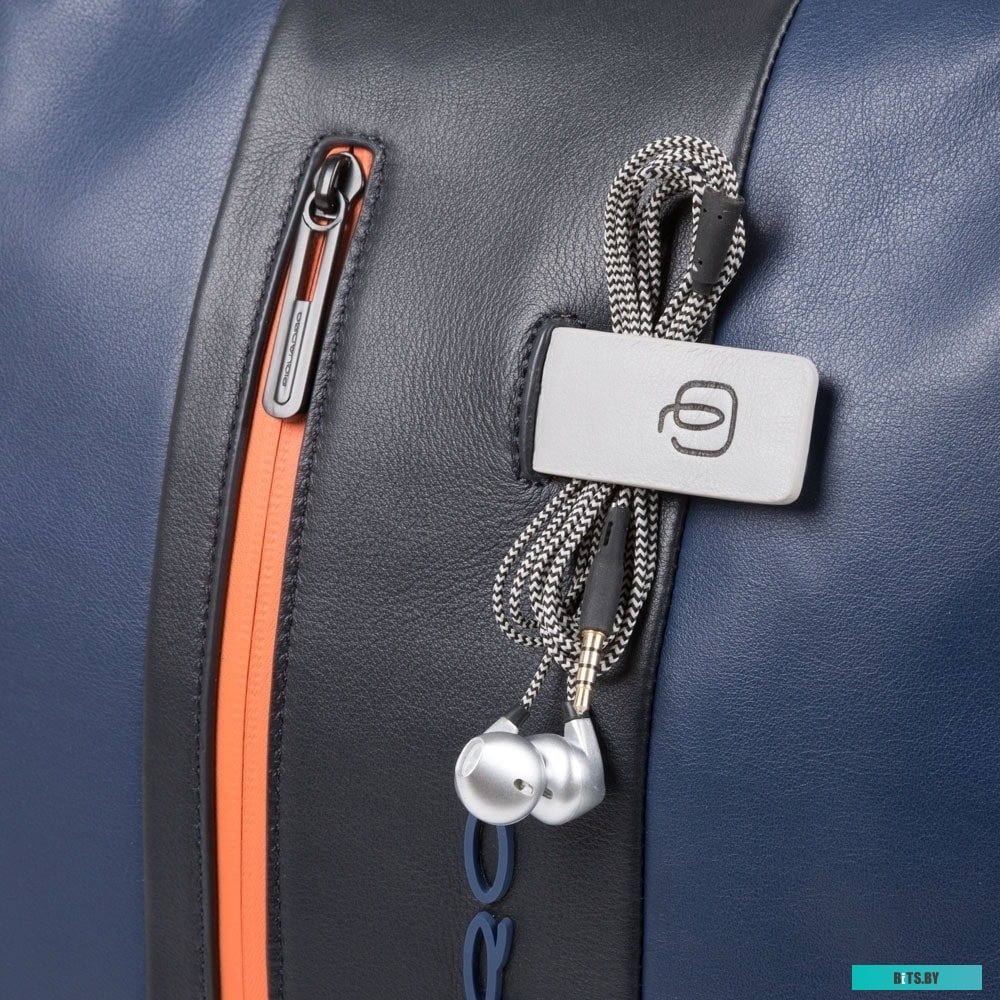 CA4818UB00/BLU Рюкзак Piquadro Urban CA4818UB00/BLU синий натуральная кожа