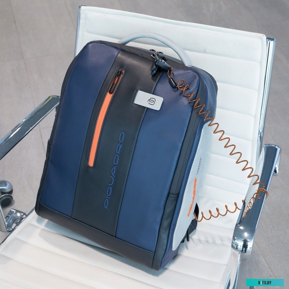 CA4818UB00/BLU Рюкзак Piquadro Urban CA4818UB00/BLU синий натуральная кожа
