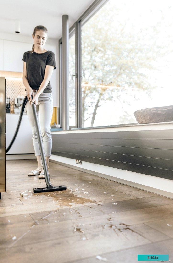 Строительный пылесос Karcher WD 2 Plus V-12/4/18,  желтый [1.628-000.0]