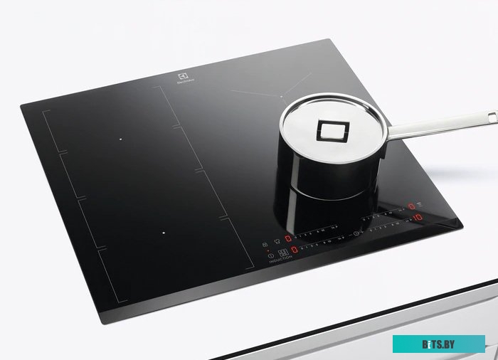 EIV654 Индукционная варочная панель Electrolux EIV654,  независимая,  черный