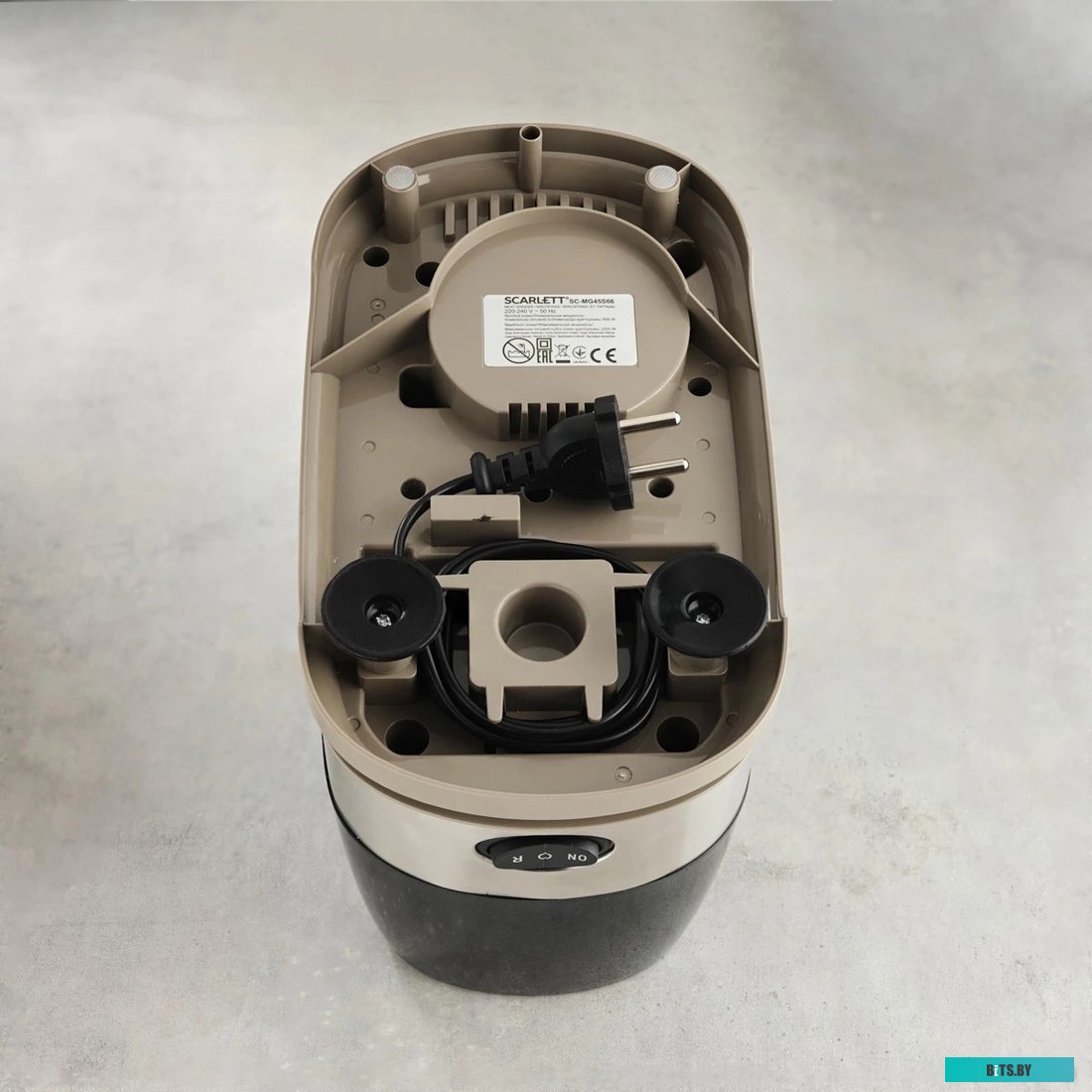 SC-MG45S66 Black Мясорубка SCARLETT SC-MG45S66 Black