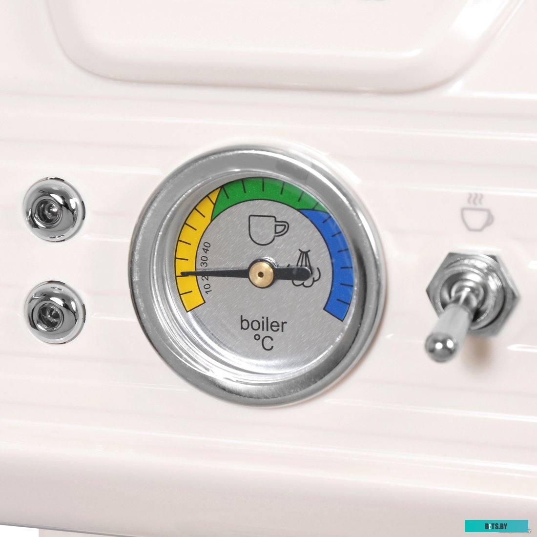 Рожковая помповая кофеварка Hyundai HEM-5300