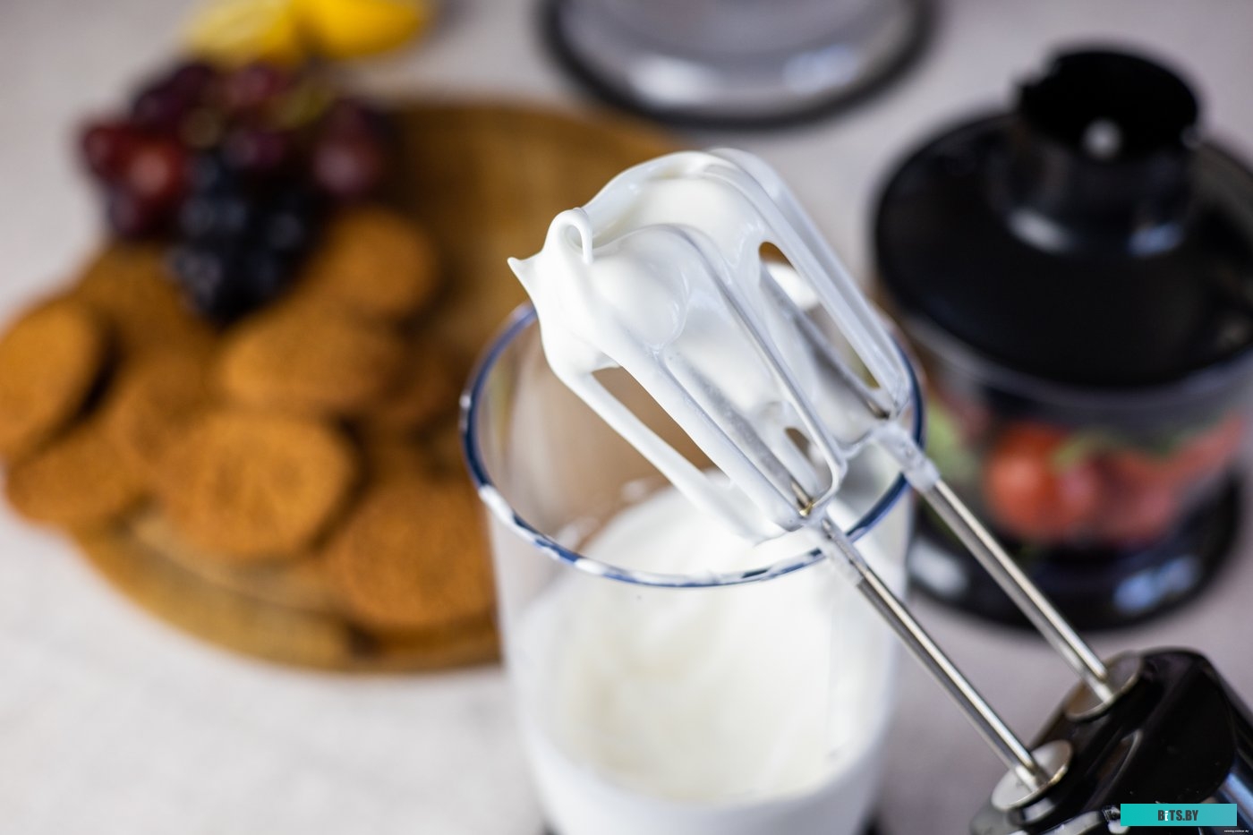 SHM 5206WH-EUE3 Миксер Sencor SHM 5206 WH