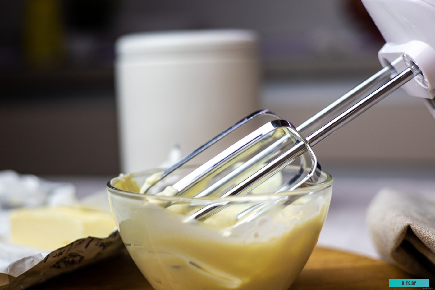 SHM 5206WH-EUE3 Миксер Sencor SHM 5206 WH