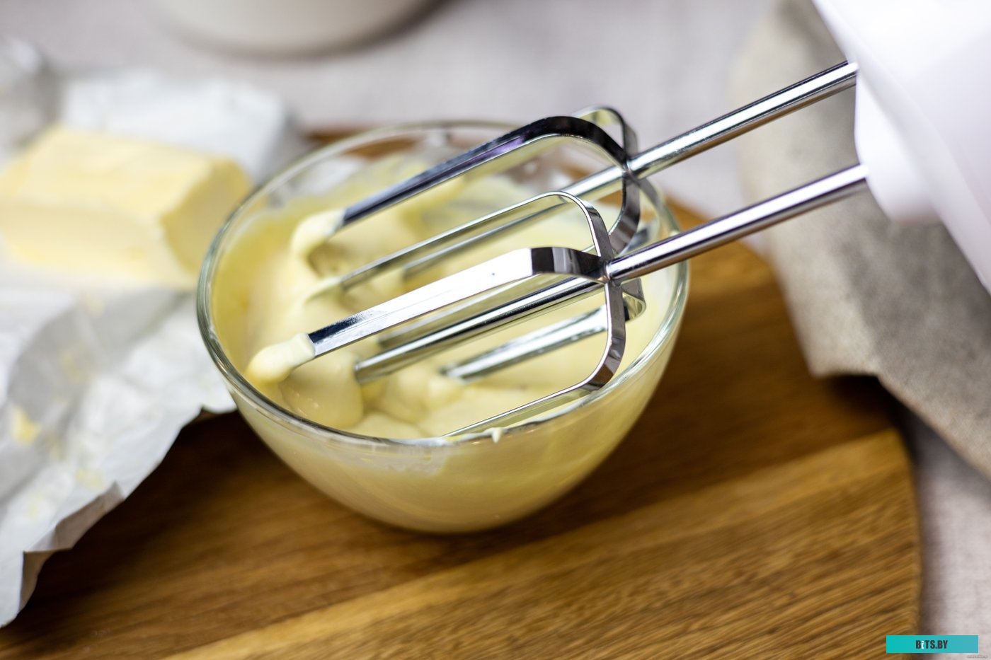 SHM 5206WH-EUE3 Миксер Sencor SHM 5206 WH