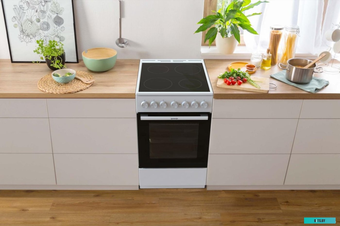 GEC5C61WG Электрическая плита Gorenje GEC5C61WG,  стеклокерамика,  без крышки,  белый