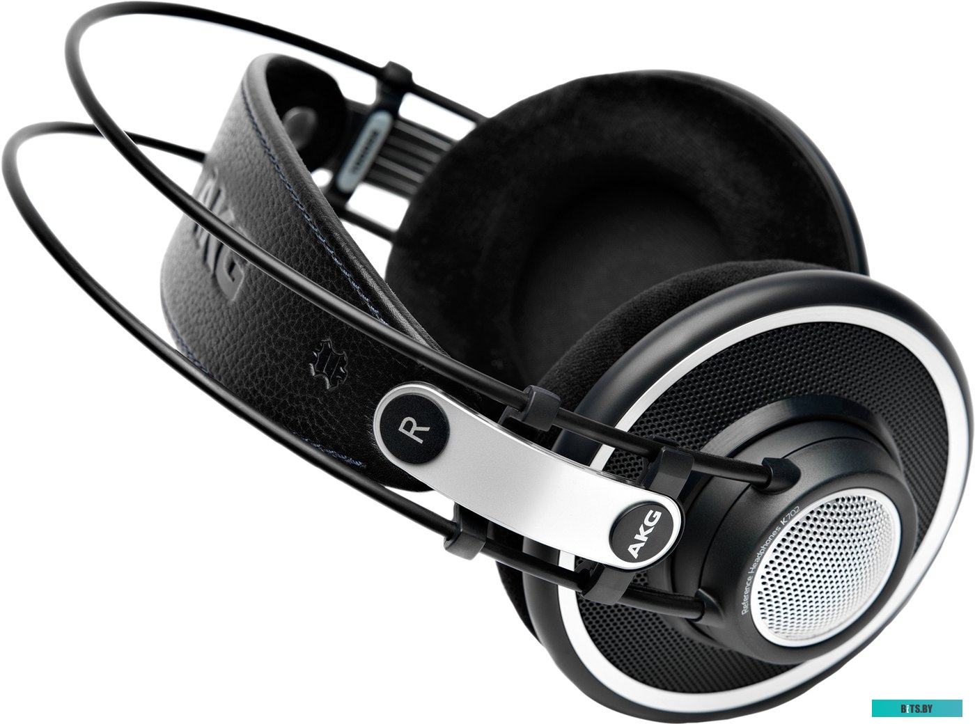 Наушники AKG K702