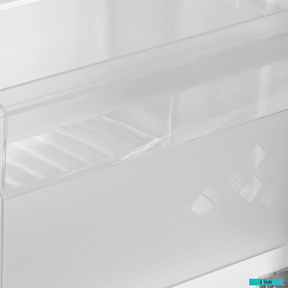 CS4083F НЕРЖ СТАЛЬ Холодильник Hyundai CS4083F 2-хкамерн. нержавеющая сталь