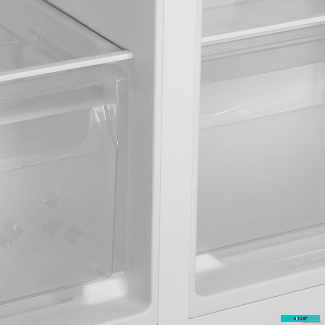 CS4083F НЕРЖ СТАЛЬ Холодильник Hyundai CS4083F 2-хкамерн. нержавеющая сталь