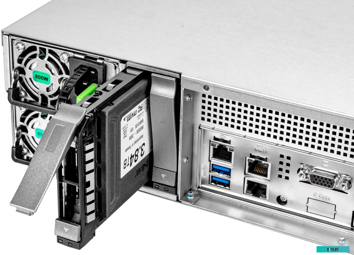 In Win IW-RS216-07 800W