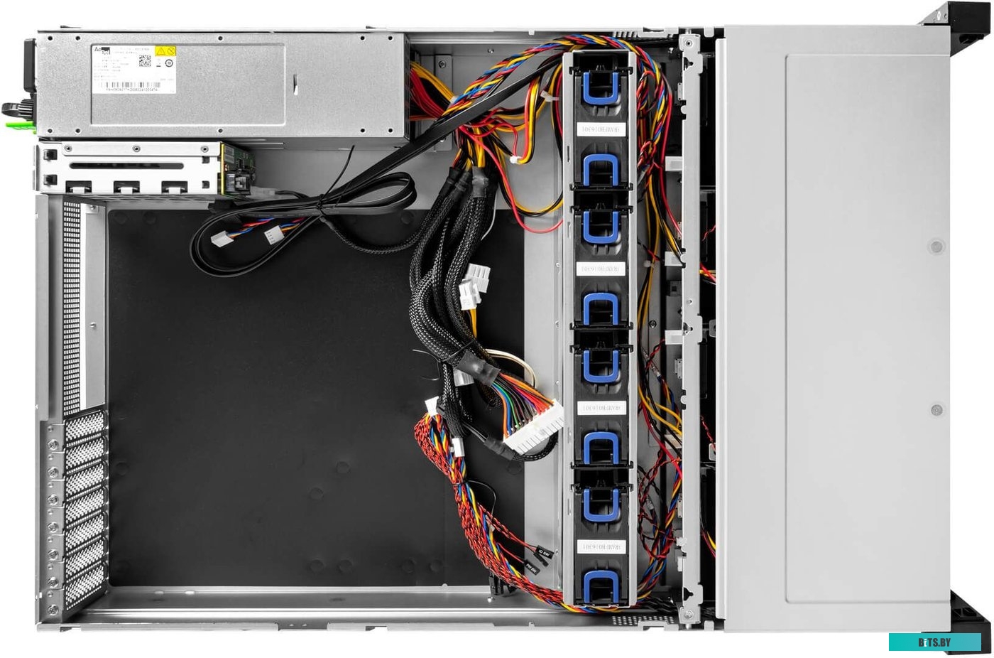 In Win IW-RS216-07 800W