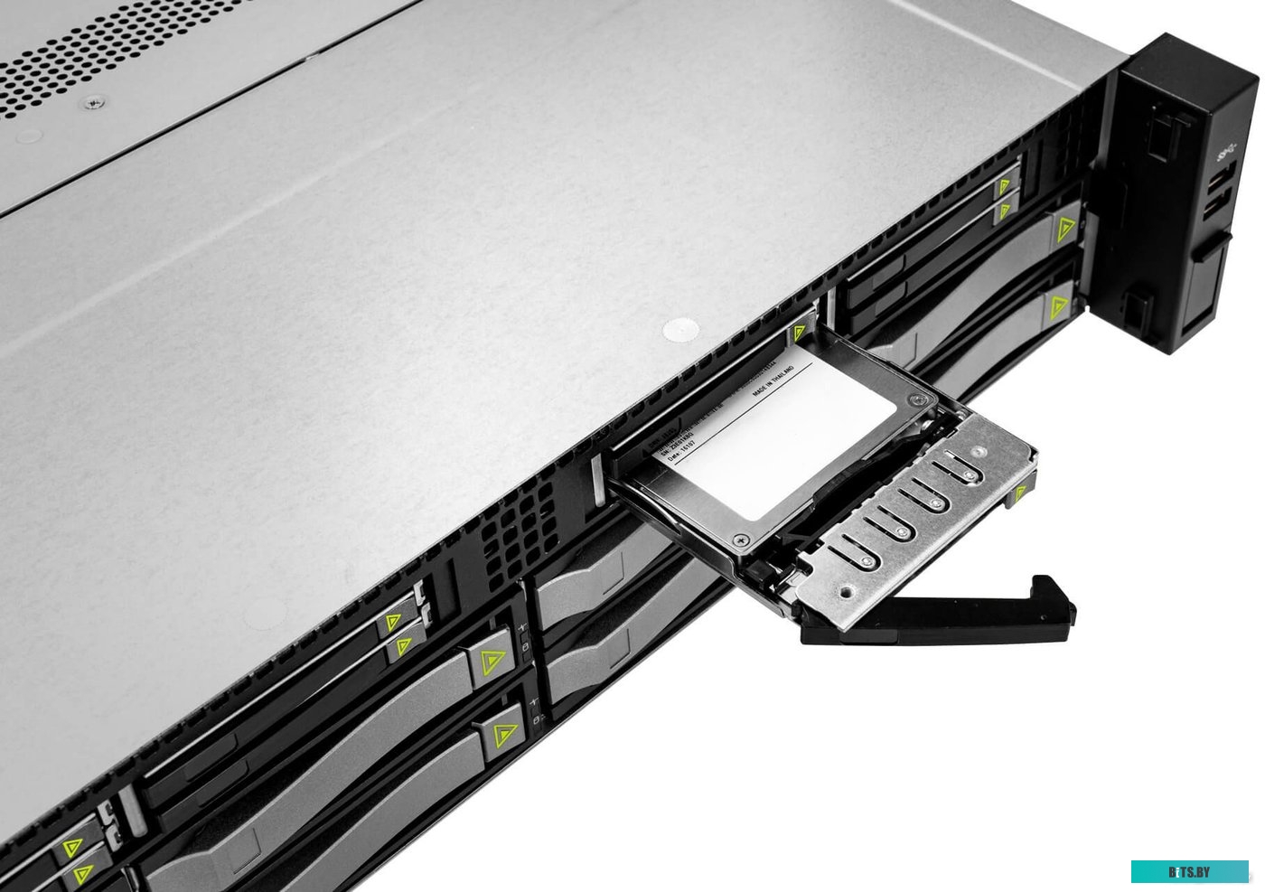 In Win IW-RS216-07 800W