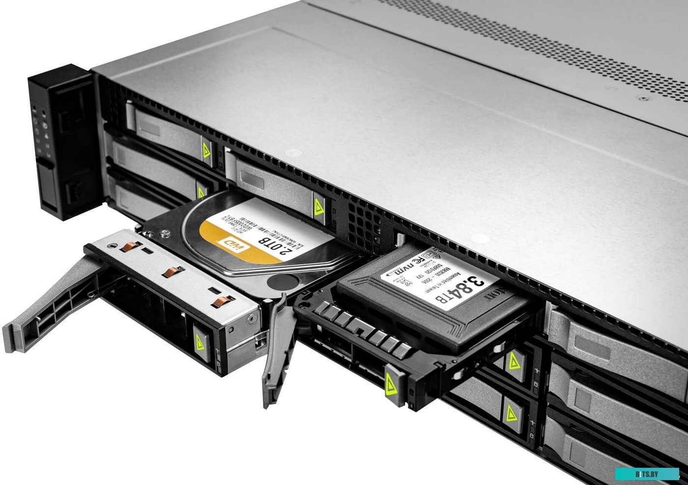 In Win IW-RS216-07 800W