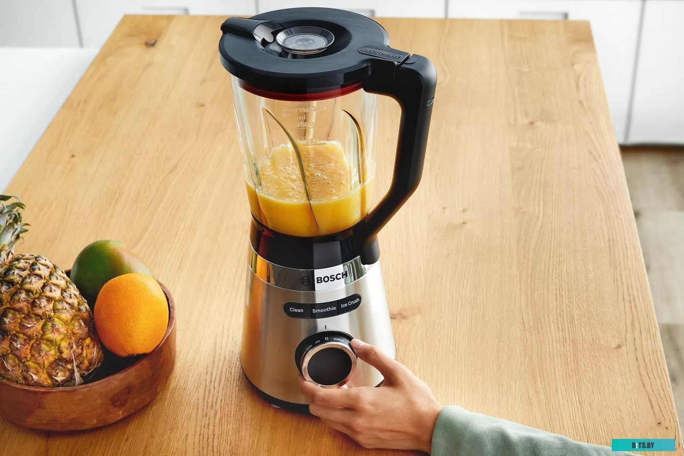 MMB6384M Блендер стационарный Bosch MMB6384M черный/нержавеющая сталь