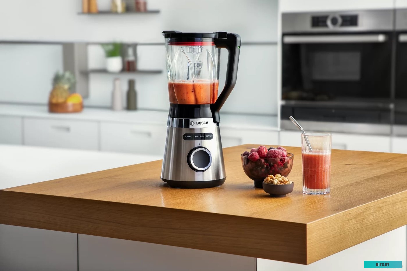 MMB6384M Блендер стационарный Bosch MMB6384M черный/нержавеющая сталь