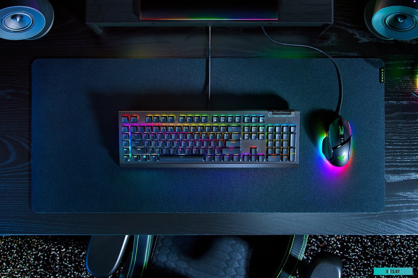 Механическая клавиатура Razer BlackWidow V4 X RZ03-04700200-R3U1