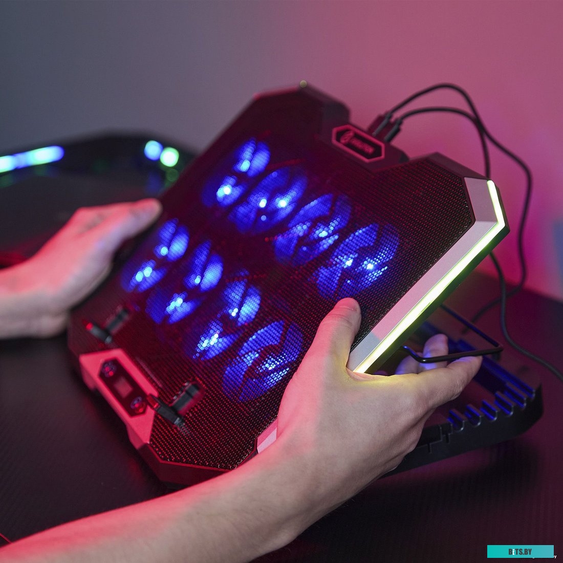 Подставка для ноутбука Evolution LCS-07 RGB 4812755006734