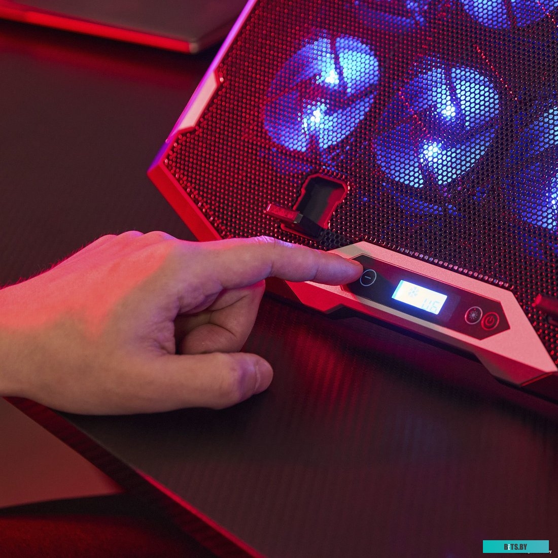 Подставка для ноутбука Evolution LCS-07 RGB 4812755006734