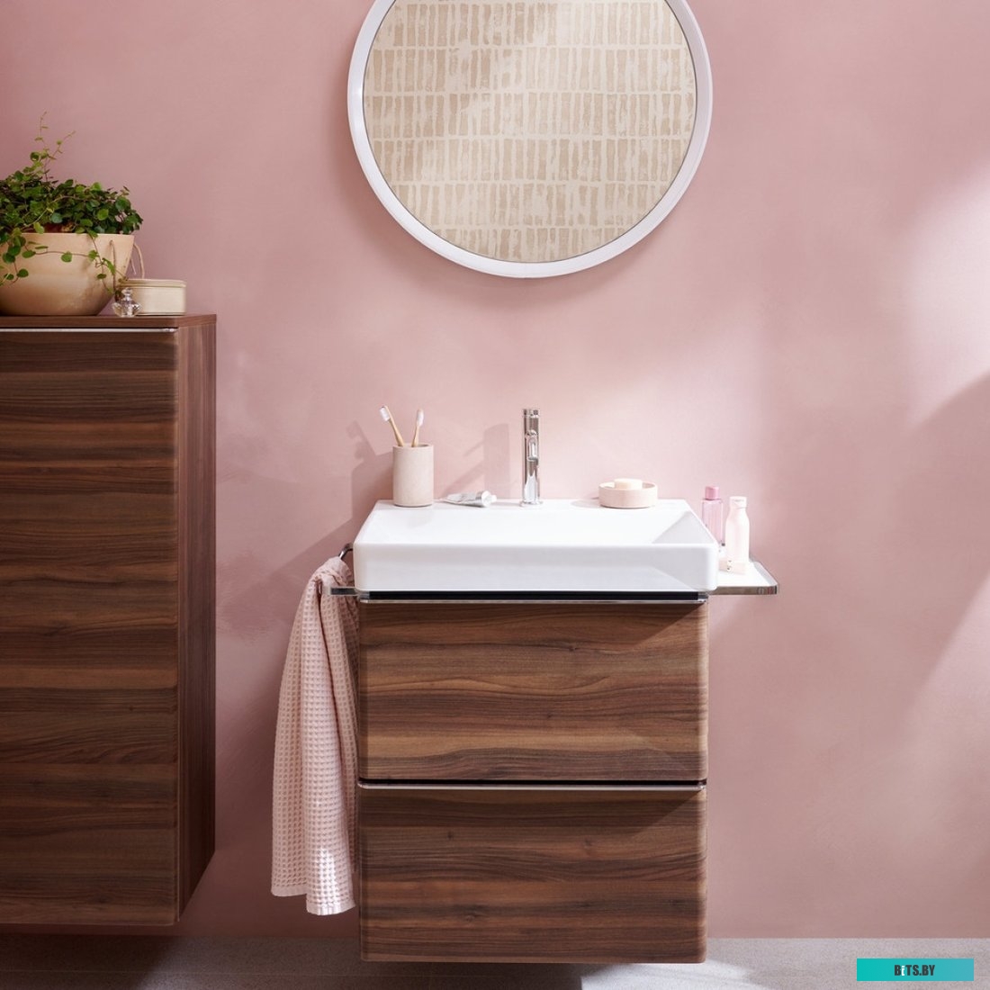 7323110003 Стиральная машина узкая Beko WSPE6H616A, с фронтальной загрузкой, с паром, 6.5кг, 1200об/мин, инверторная