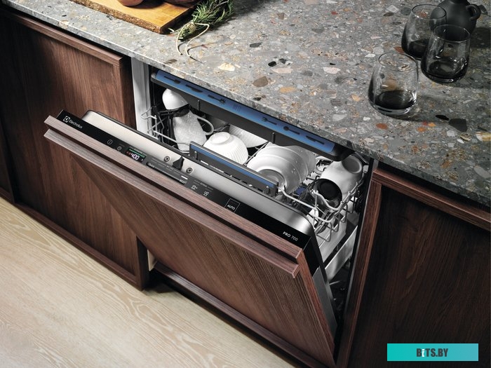 EES48200L Посудомоечная машина встраив. Electrolux EES48200L полноразмерная