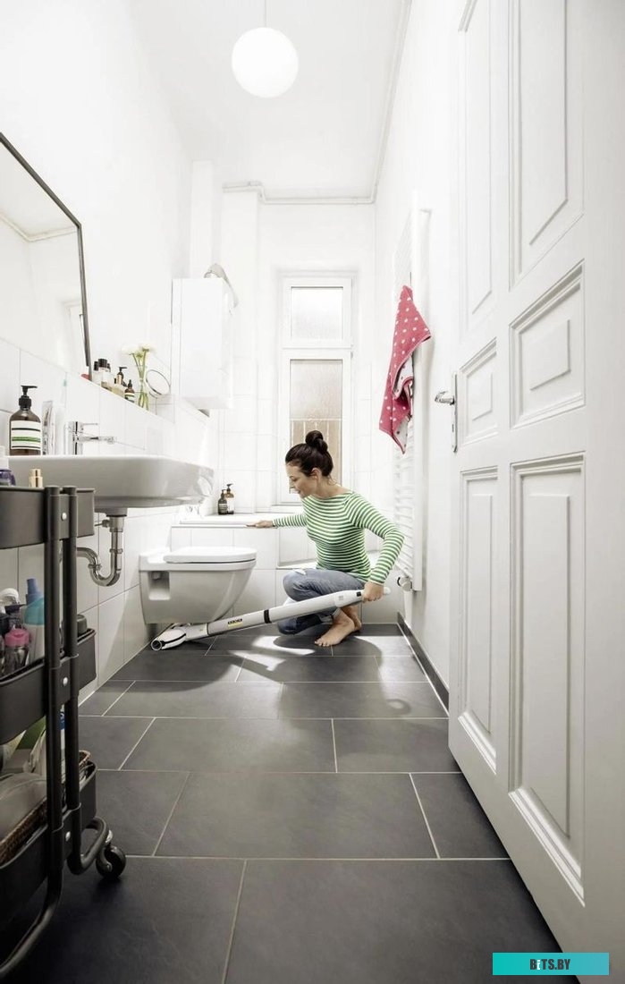 1.056-310.0 Пылесос паровой Karcher EWM 2 белый/серый