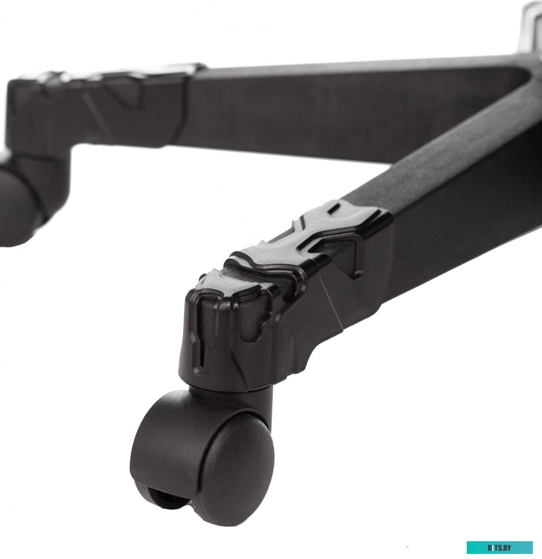 Кресло Бюрократ ZOMBIE GAME 17 GREY (черный/серый)