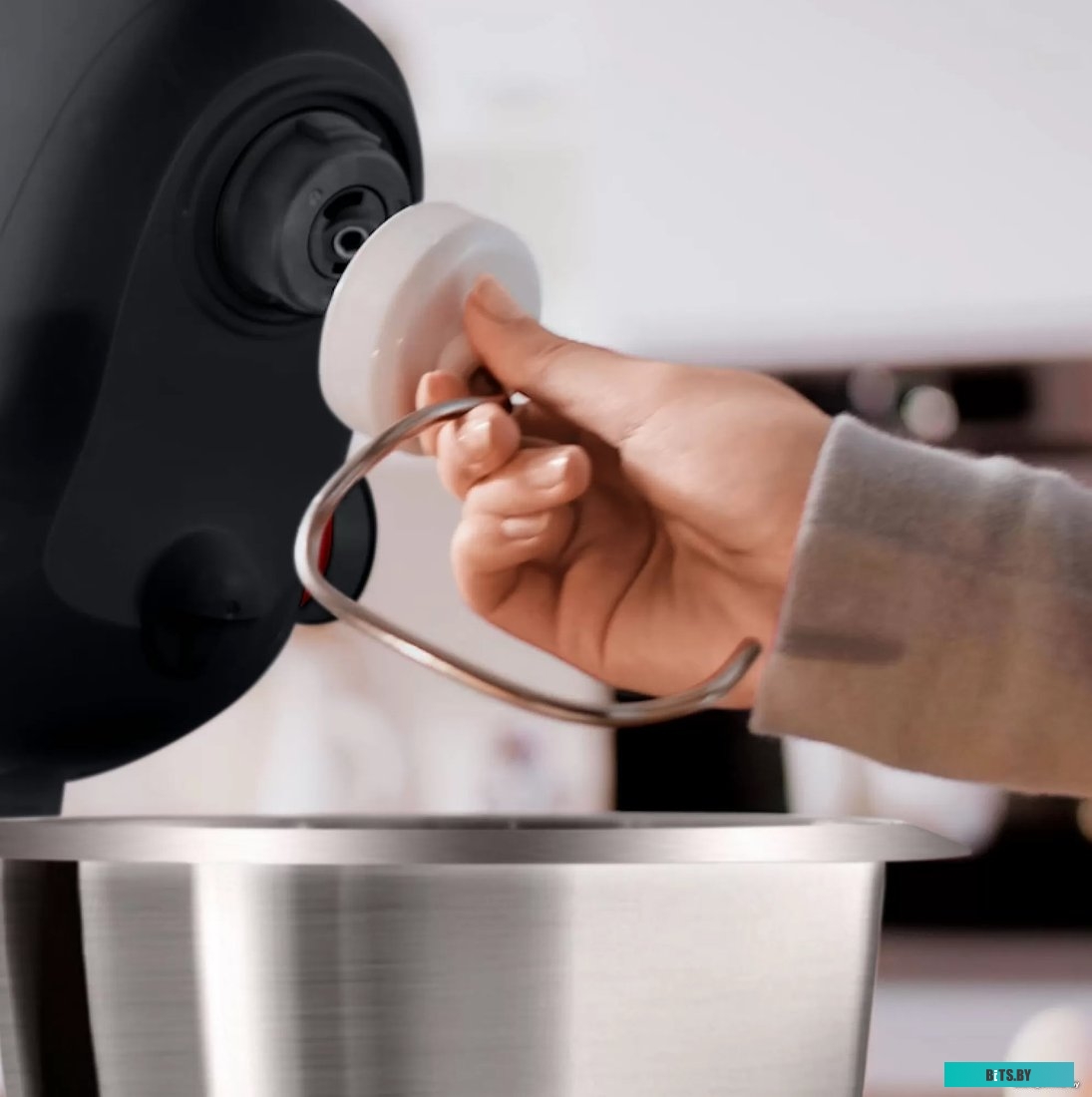 MUMS2EB01 Кухонная машина Bosch MUMS2EB01 черный/серебристый