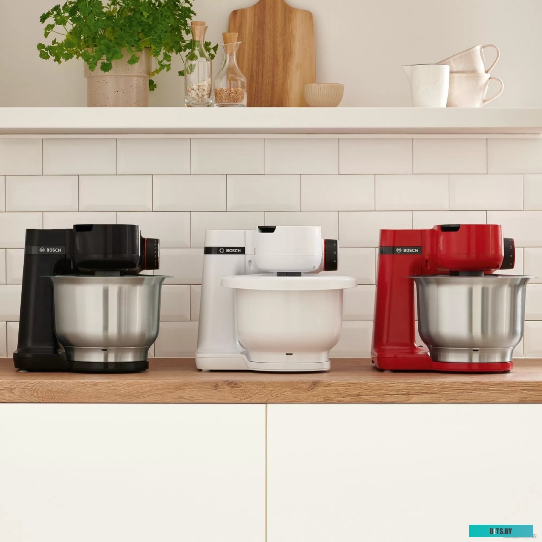 MUMS2EB01 Кухонная машина Bosch MUMS2EB01 черный/серебристый