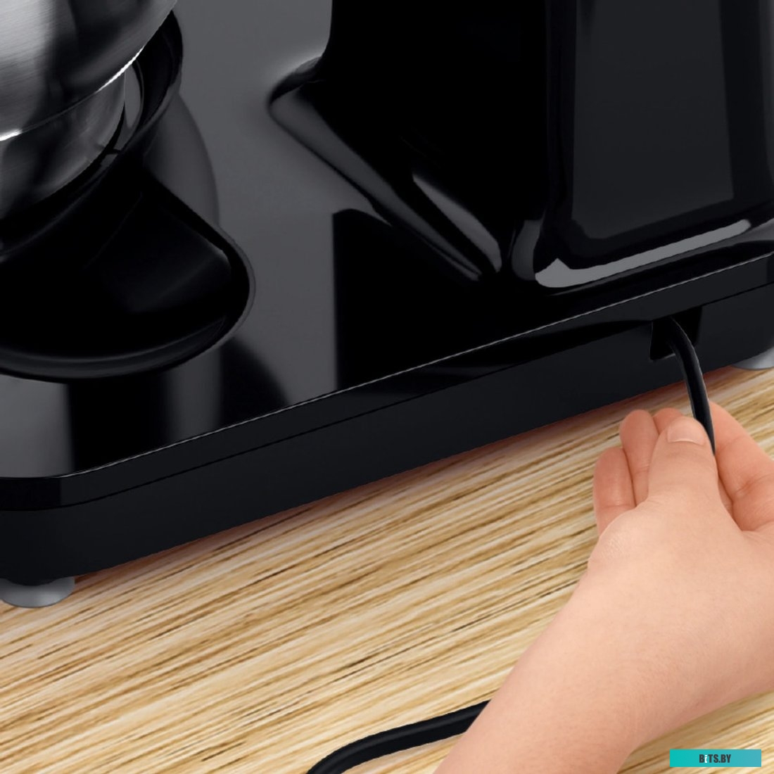 MUMS2EB01 Кухонная машина Bosch MUMS2EB01 черный/серебристый