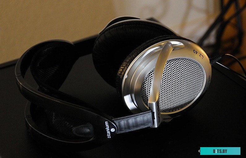 Наушники (Гарнитура) KOSS UR40