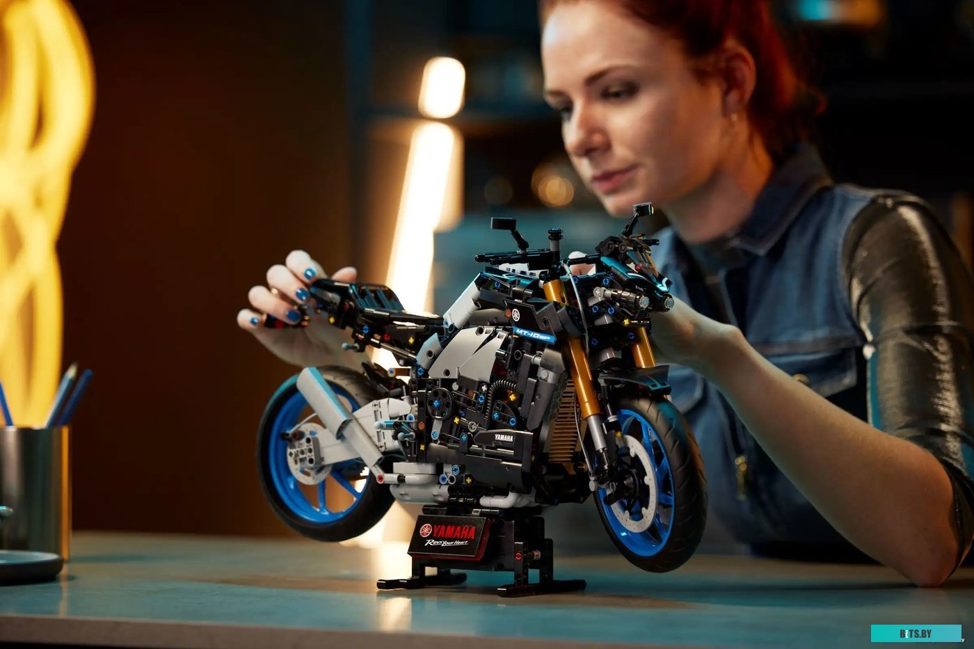 423159 Духовой шкаф WEISSGAUFF EOV 19 MX,  нержавеющая сталь/черный