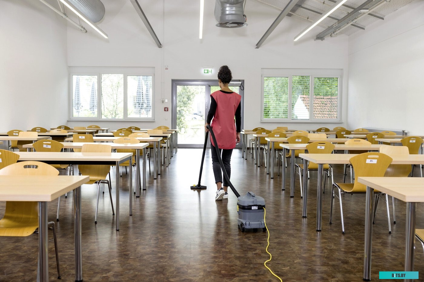 Пылесос Karcher T 11/1 Classic 1.527-197.0