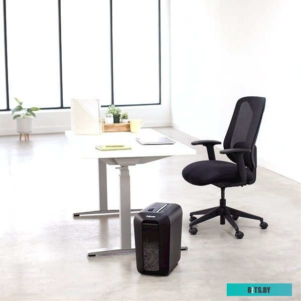 Шредер Fellowes PowerShred LX65 (черный) <fs-44007>