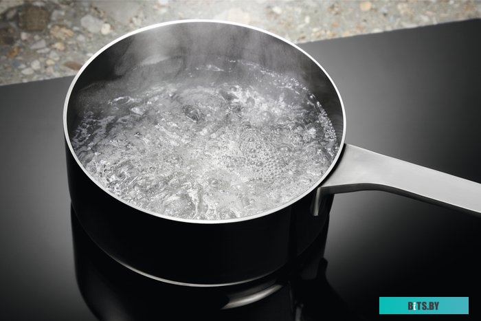 LIT30231C Индукционная варочная поверхность Electrolux LIT30231C черный