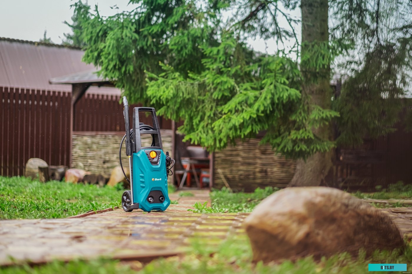 93416299 Мойка высокого давления Bort BHR-2300-PRO [93416299]