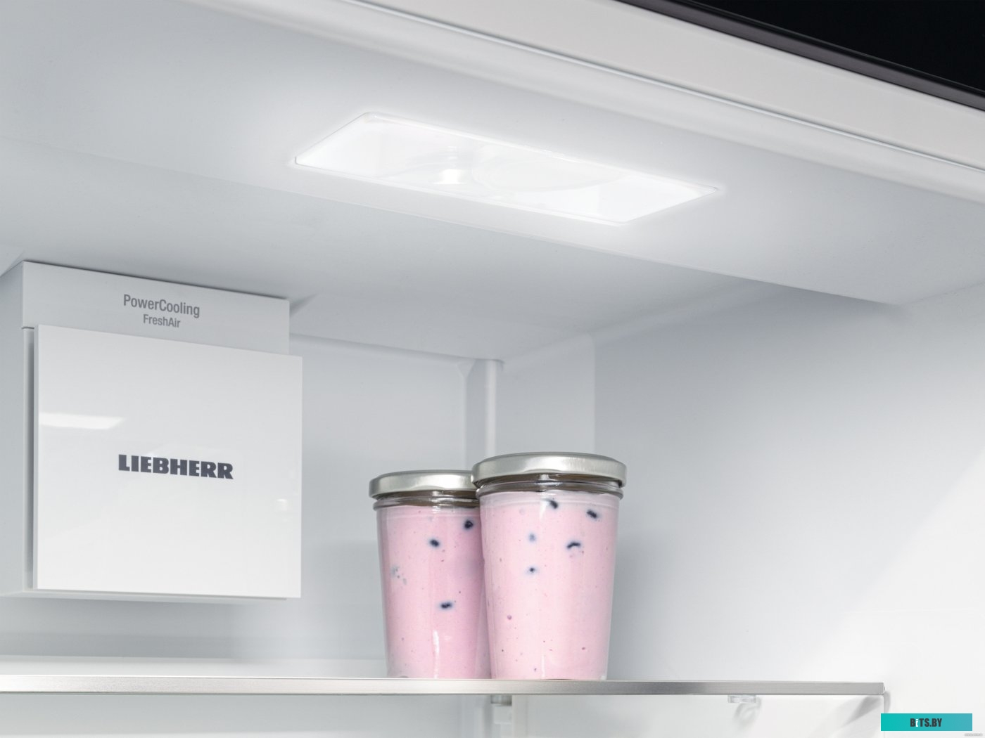 IRE 3900-22 001 Холодильник встраиваемый IRE 3900-22 001 LIEBHERR