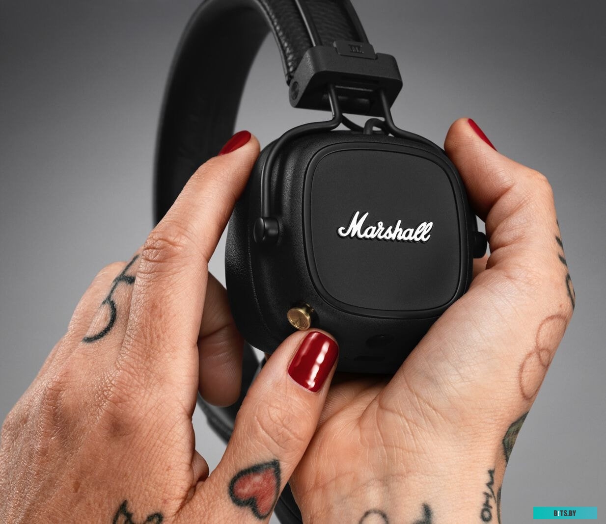 Наушники (Гарнитура) Marshall Major IV (черный) <Major IV Black>
