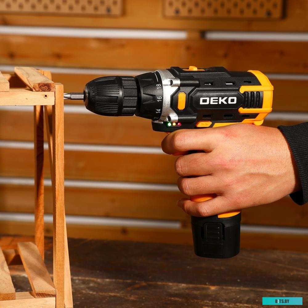 083-1006 6974129108395 Deko DKCD12V 083-1006 (с 2-мя АКБ, кейс)