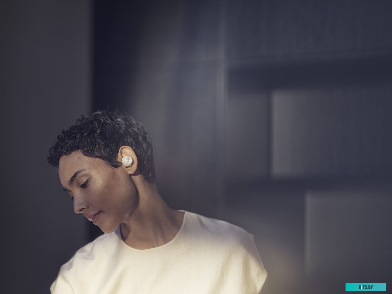 белый/золотистый Отпариватель напольный Kitfort КТ-913 2000Вт белый/золотистый