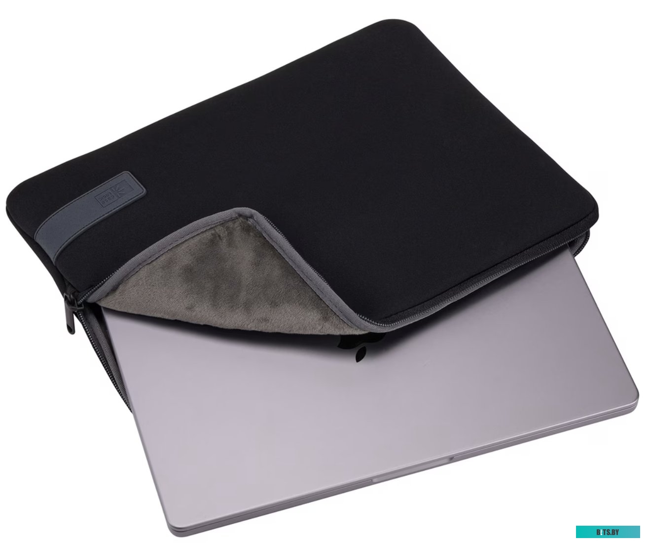 Чехол Case Logic REFMB114BLK для MacBook 14", черный, 3204905