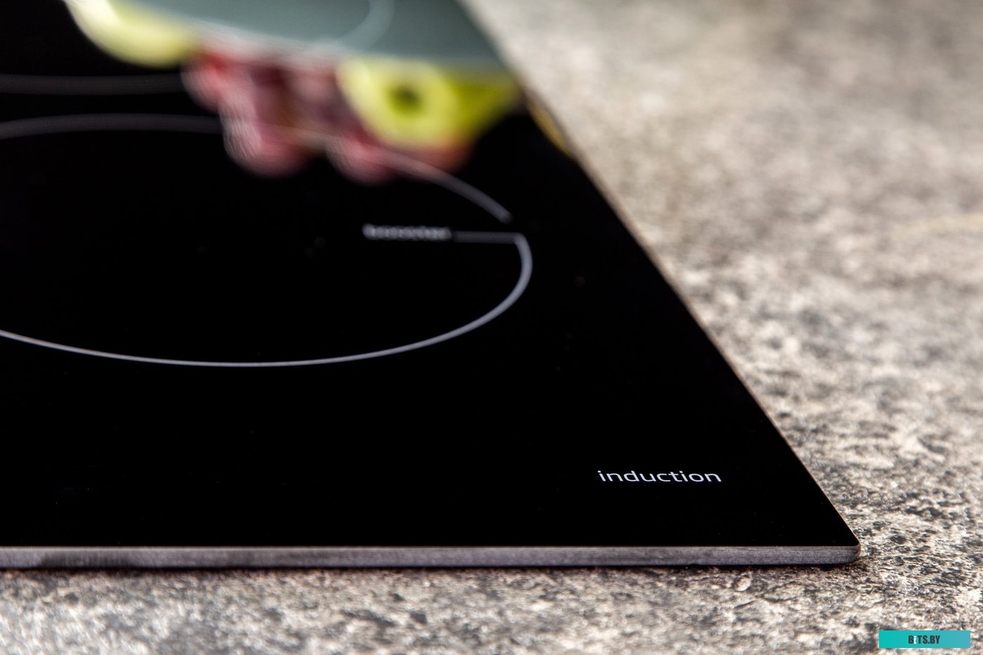 HII64400MT Индукционная варочная поверхность Beko HII64400MT черный