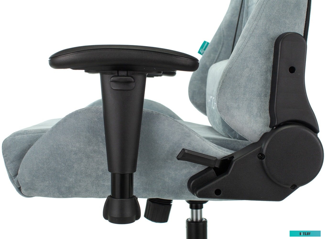Офисное кресло (Стул) Бюрократ VIKING KNIGHT LT28 (серо-голубой)