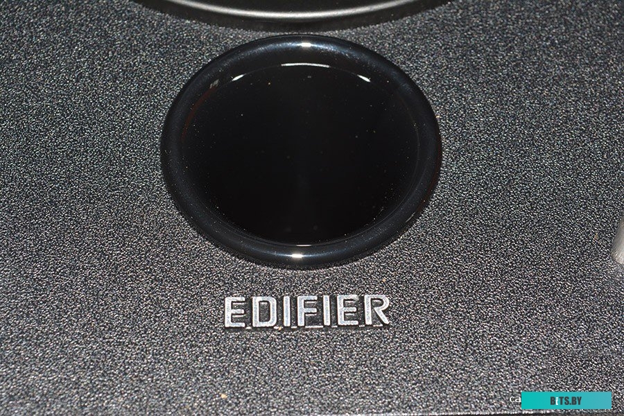Компьютерные колонки Edifier R1700BT (коричневый)