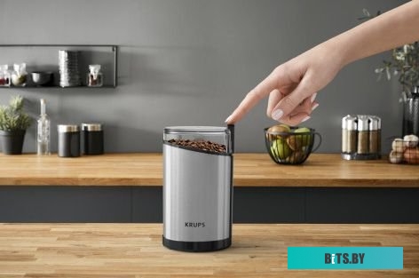 1510002214 Кофемолка Krups GX204D10 200Вт сист.помол.:ротац.нож вместим.:85гр серебристый/черный